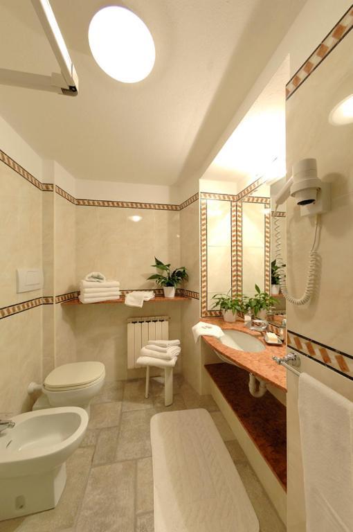 Hotel Residence Baiadelsole Laigueglia Εξωτερικό φωτογραφία