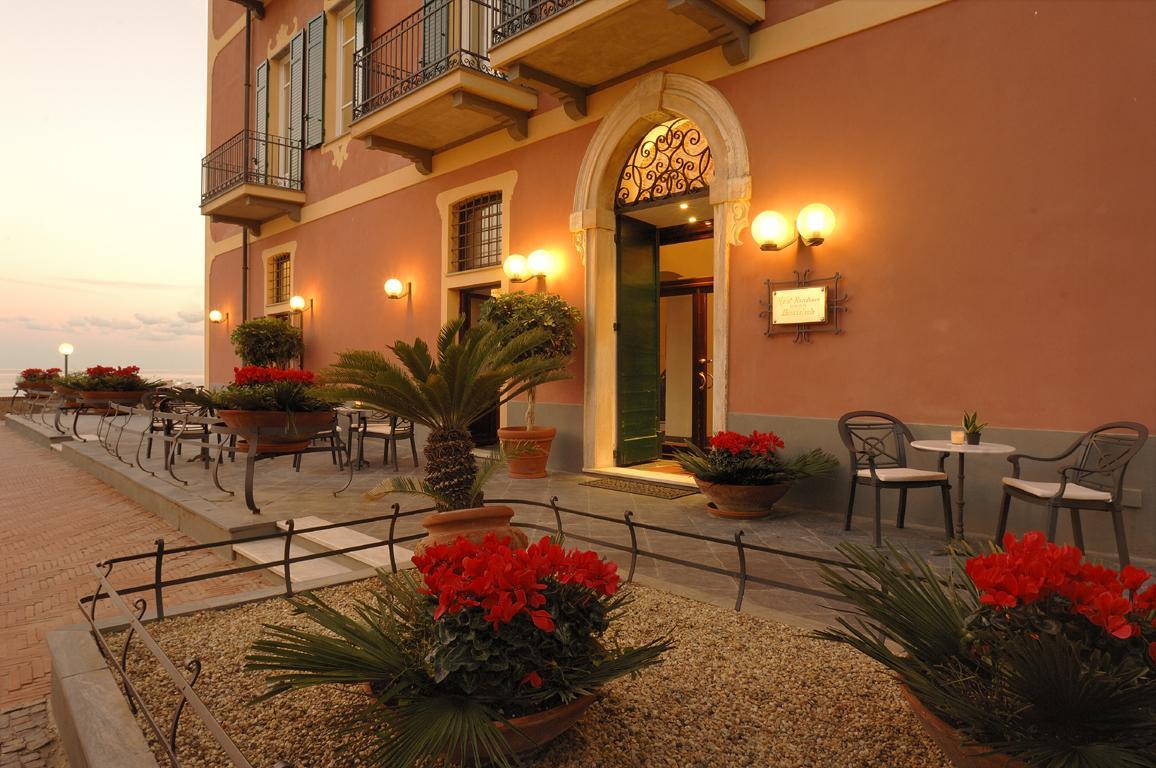 Hotel Residence Baiadelsole Laigueglia Εξωτερικό φωτογραφία