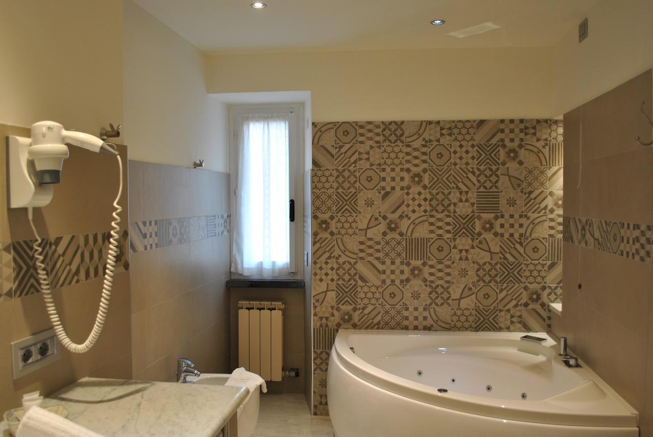 Hotel Residence Baiadelsole Laigueglia Εξωτερικό φωτογραφία