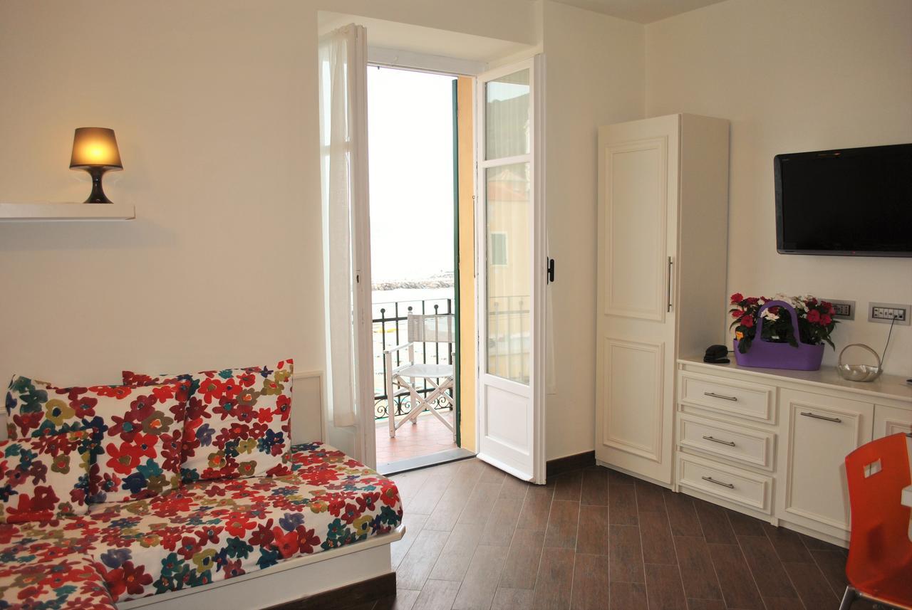 Hotel Residence Baiadelsole Laigueglia Εξωτερικό φωτογραφία